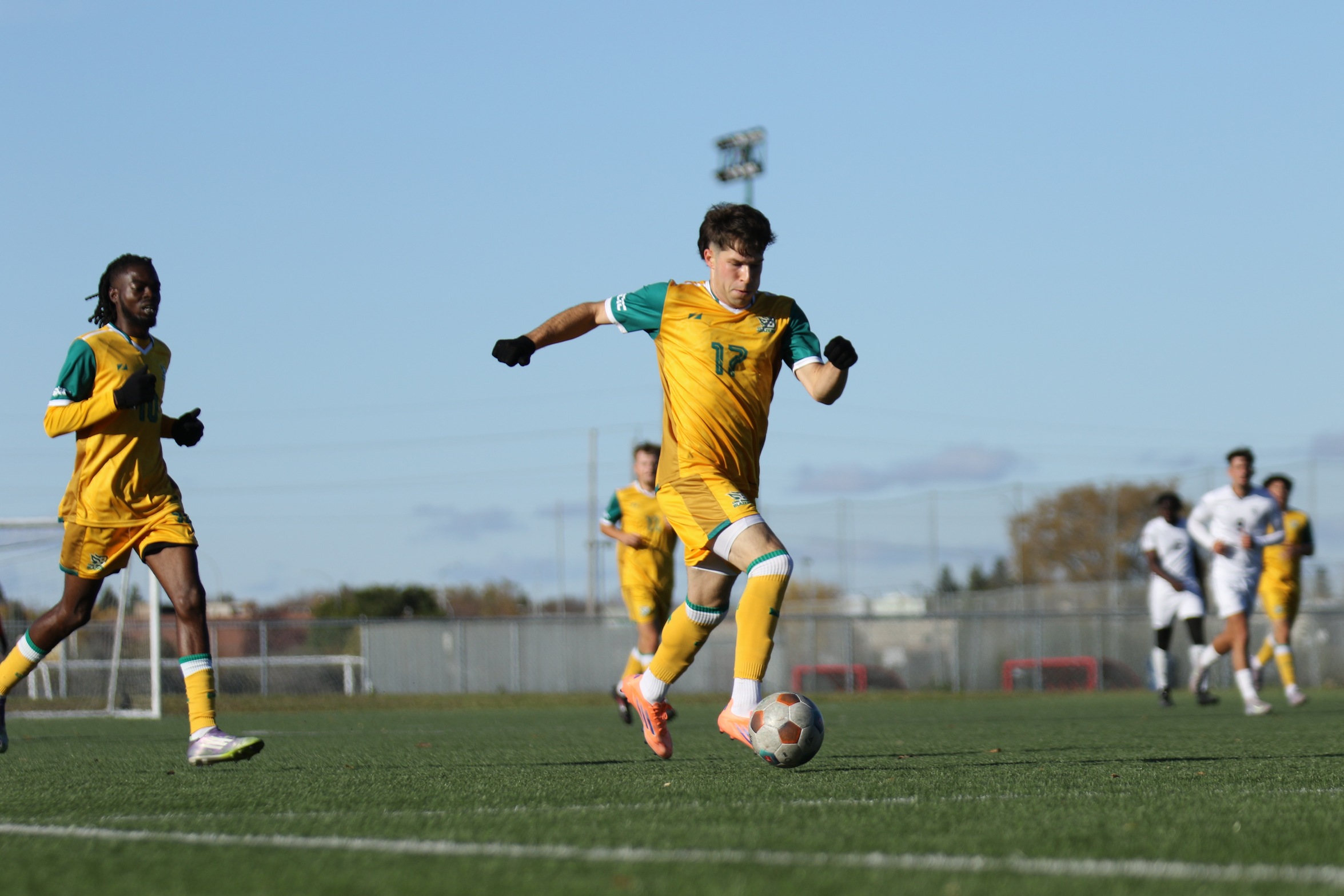 Pavao named male athlete of the week