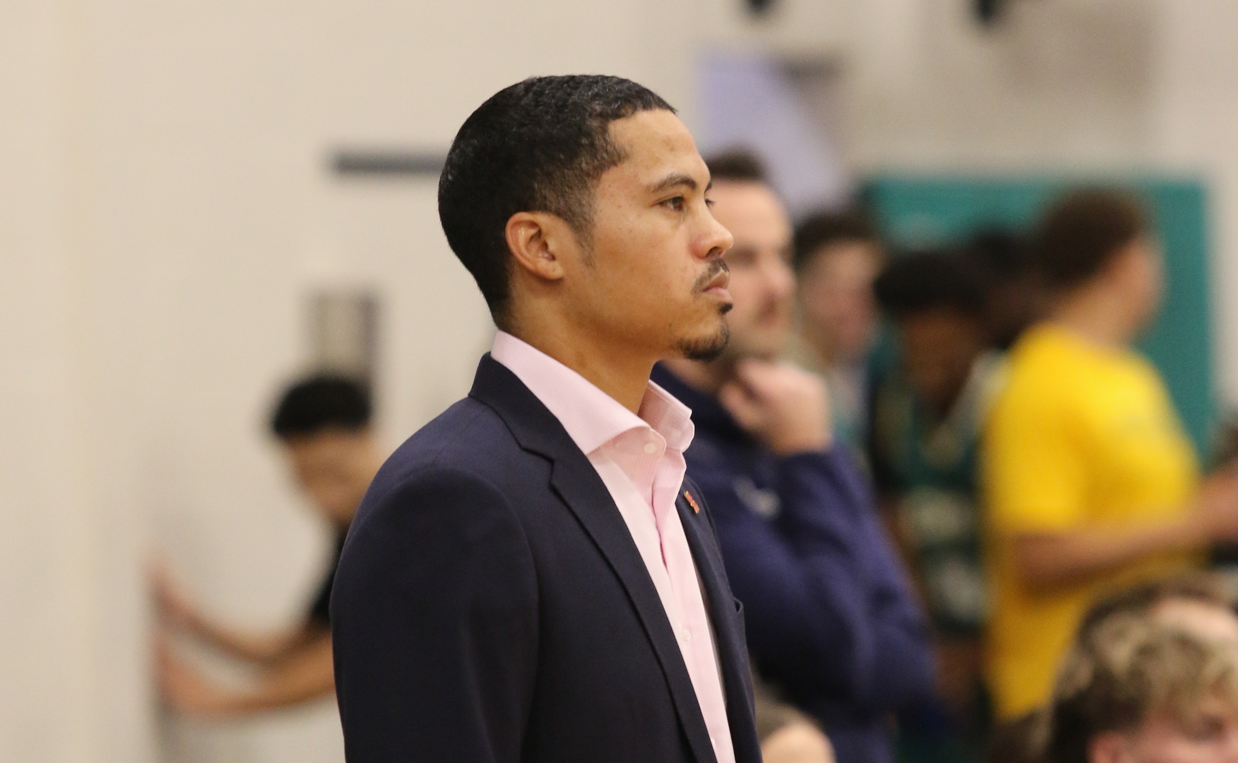 Perpall named women's basketball coach of the year